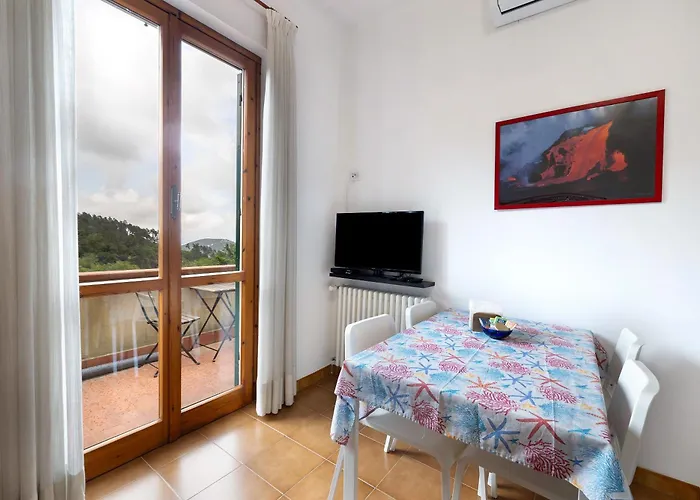 Elena E Joerg 1 Vezzi Portio