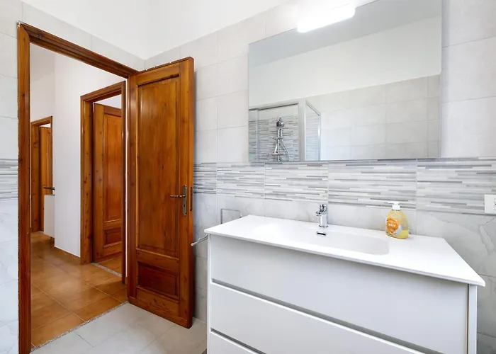 Elena E Joerg 1 Apartamento *